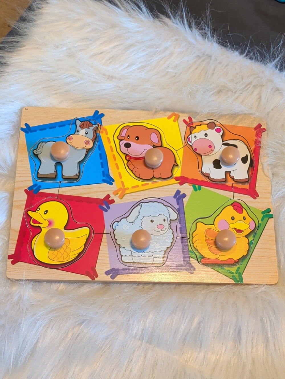 Wooden Farm Animal Peg Puzzle - Multicolor